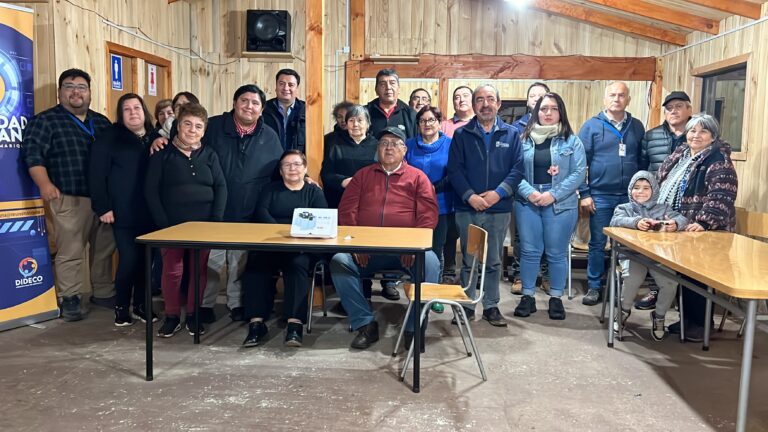Vecinos de Longahue adquirieron alarmas gracias a fondo concursable del Gobierno Regional de Los Ríos.